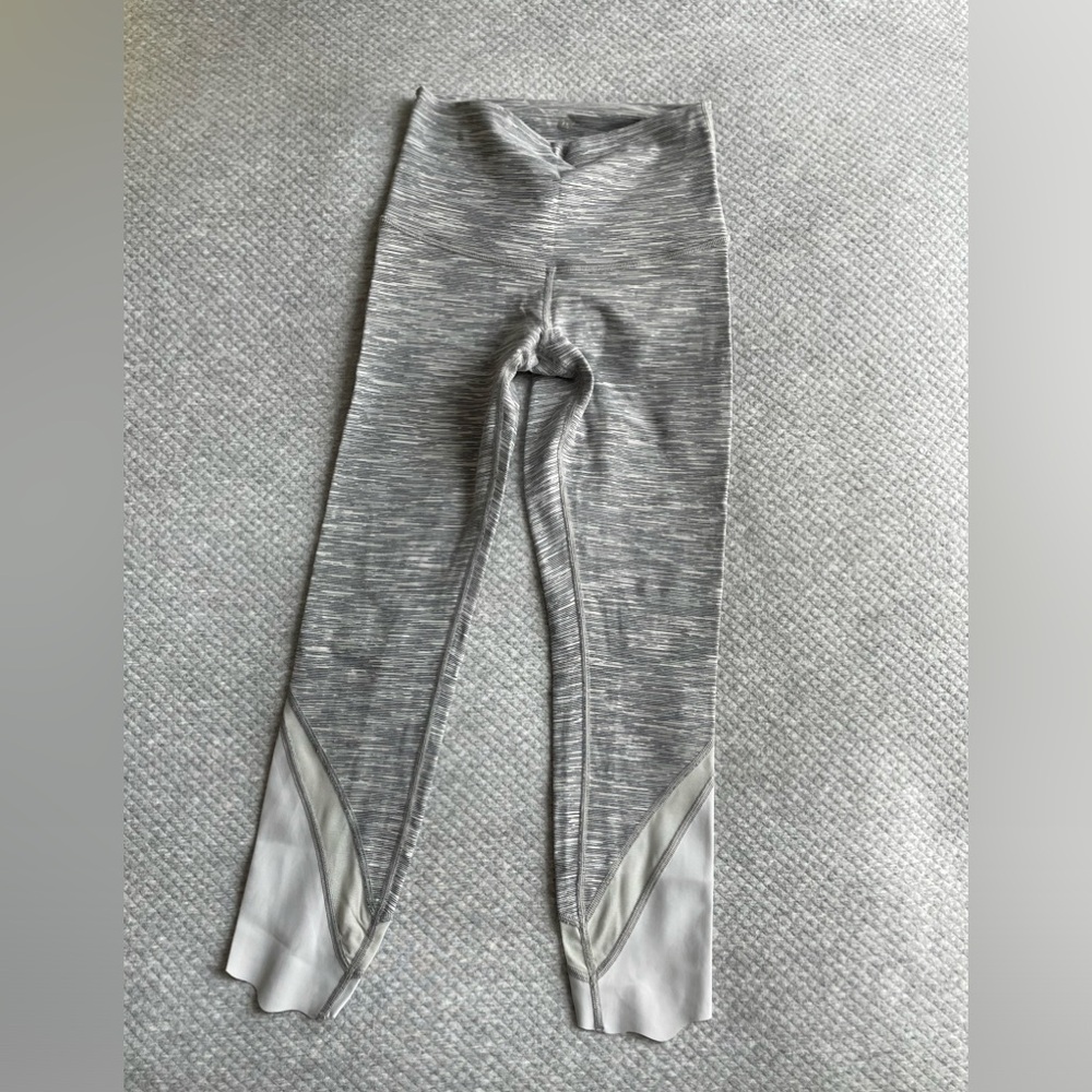 Lululemon Scalloped Wunder Under Leggings